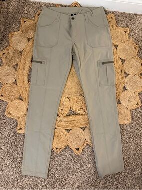 Kuhl Women's Pants in Light Khaki